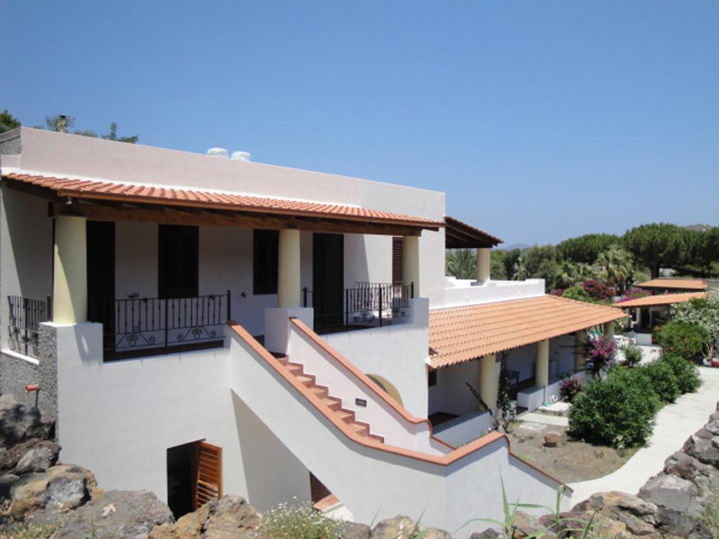 Casa Schmidt Bed and Breakfast Vulcano  Exteriör bild