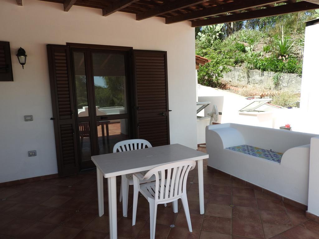 Casa Schmidt Bed and Breakfast Vulcano  Exteriör bild