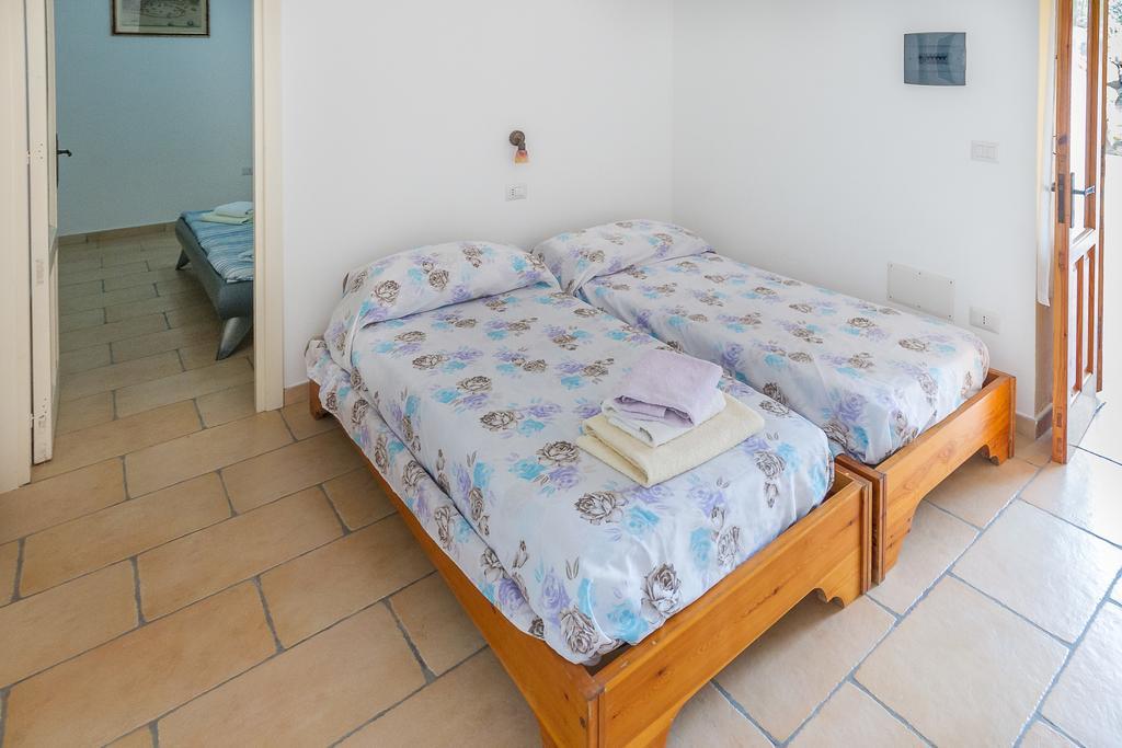 Casa Schmidt Bed and Breakfast Vulcano  Exteriör bild