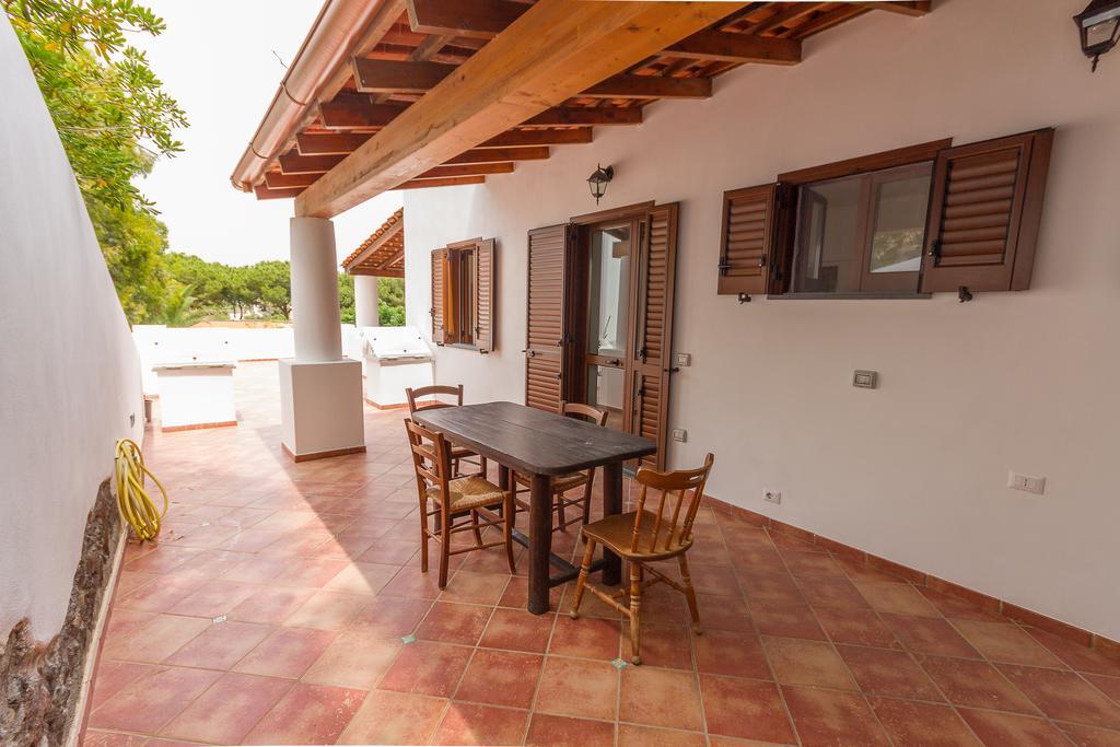 Casa Schmidt Bed and Breakfast Vulcano  Exteriör bild