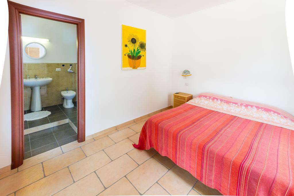 Casa Schmidt Bed and Breakfast Vulcano  Exteriör bild