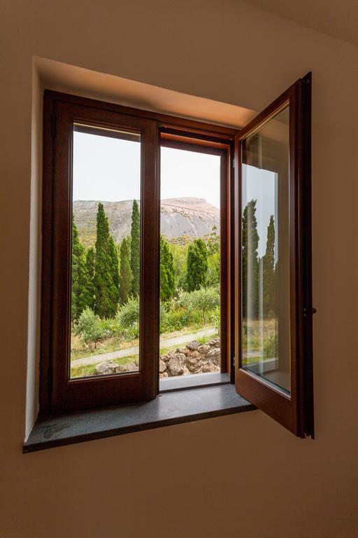 Casa Schmidt Bed and Breakfast Vulcano  Exteriör bild
